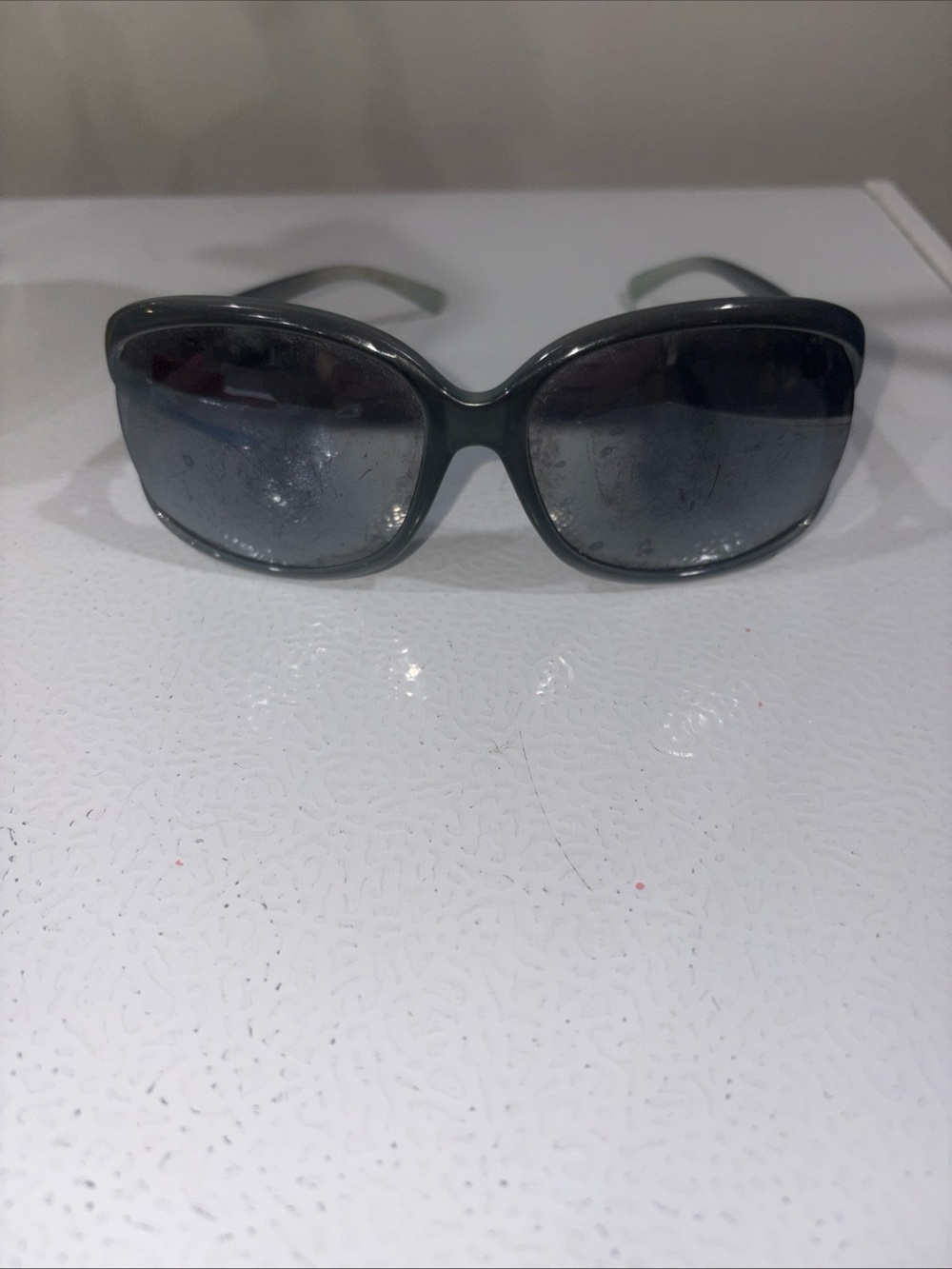 Guess Women's Black Oversized Sunglasses